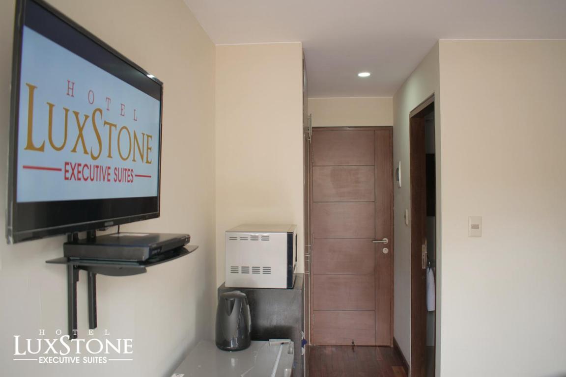 Luxstone Executive & Suites La Paz Exterior foto